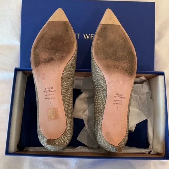 Stuart Weitzman - Picture 9 of 11